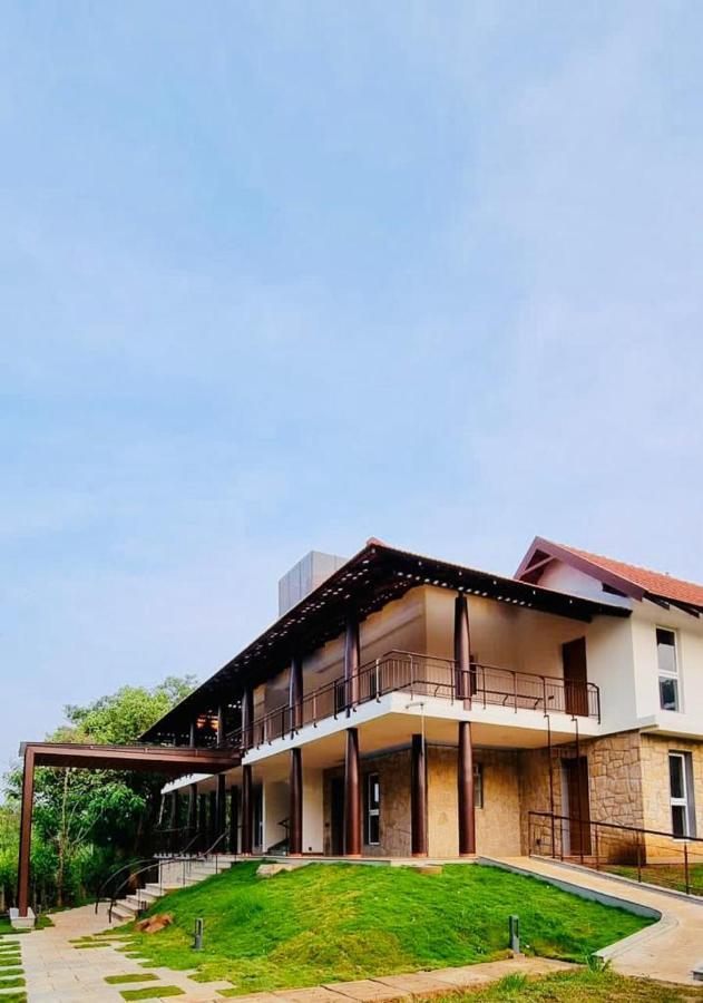 7 Heaven Villas & Resorts Chikmagalūr Kültér fotó
