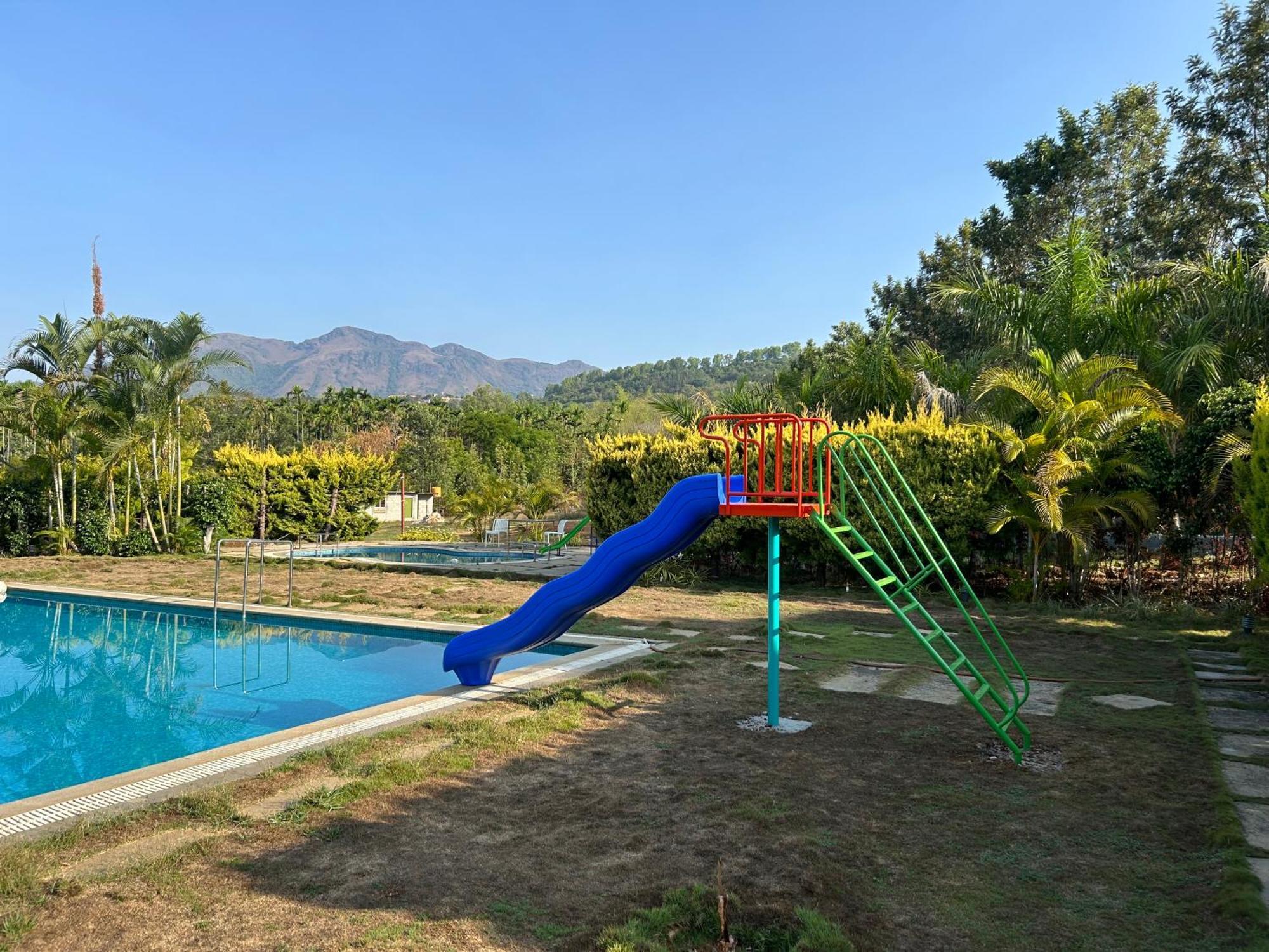 7 Heaven Villas & Resorts Chikmagalūr Kültér fotó