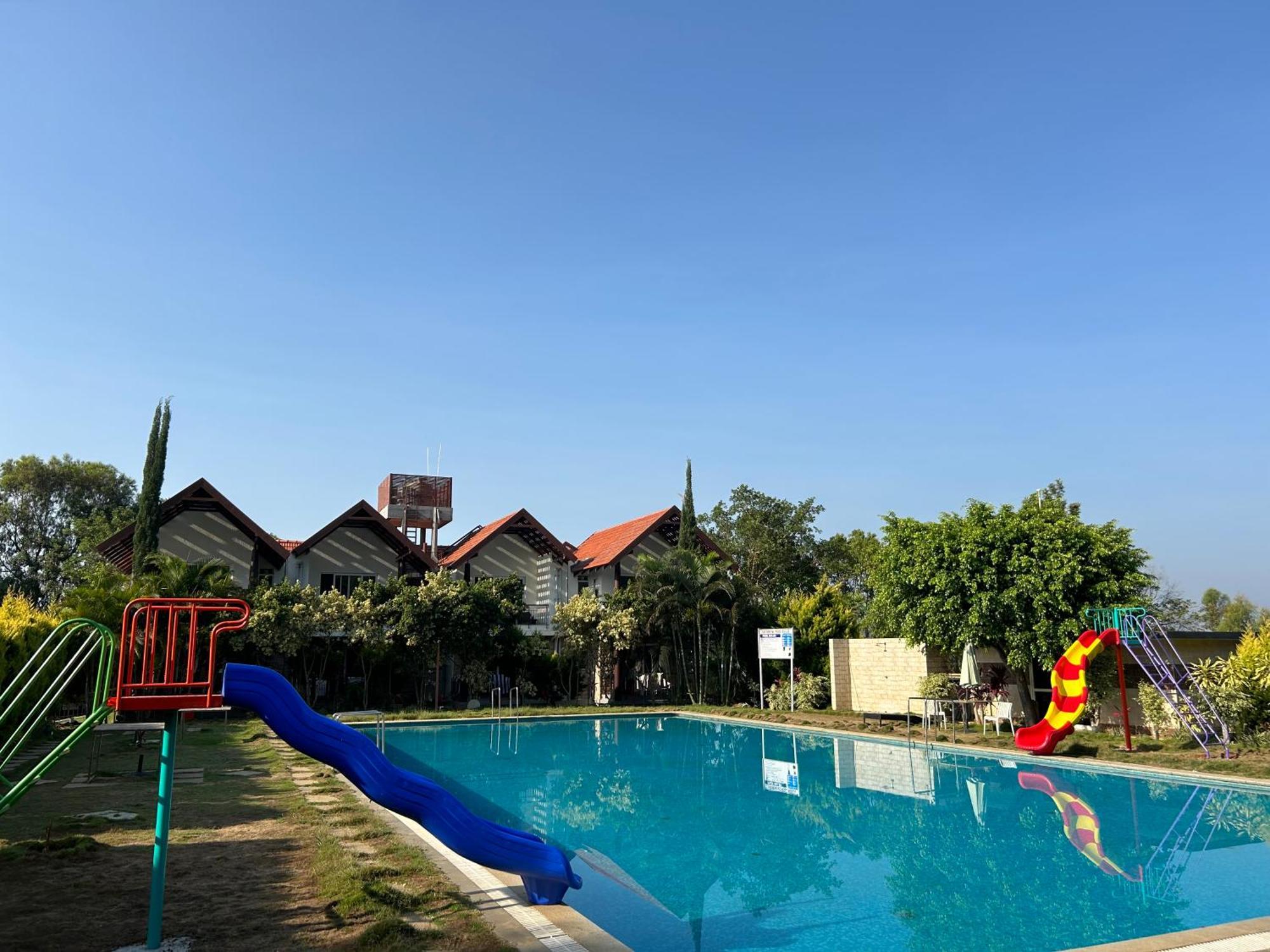 7 Heaven Villas & Resorts Chikmagalūr Kültér fotó