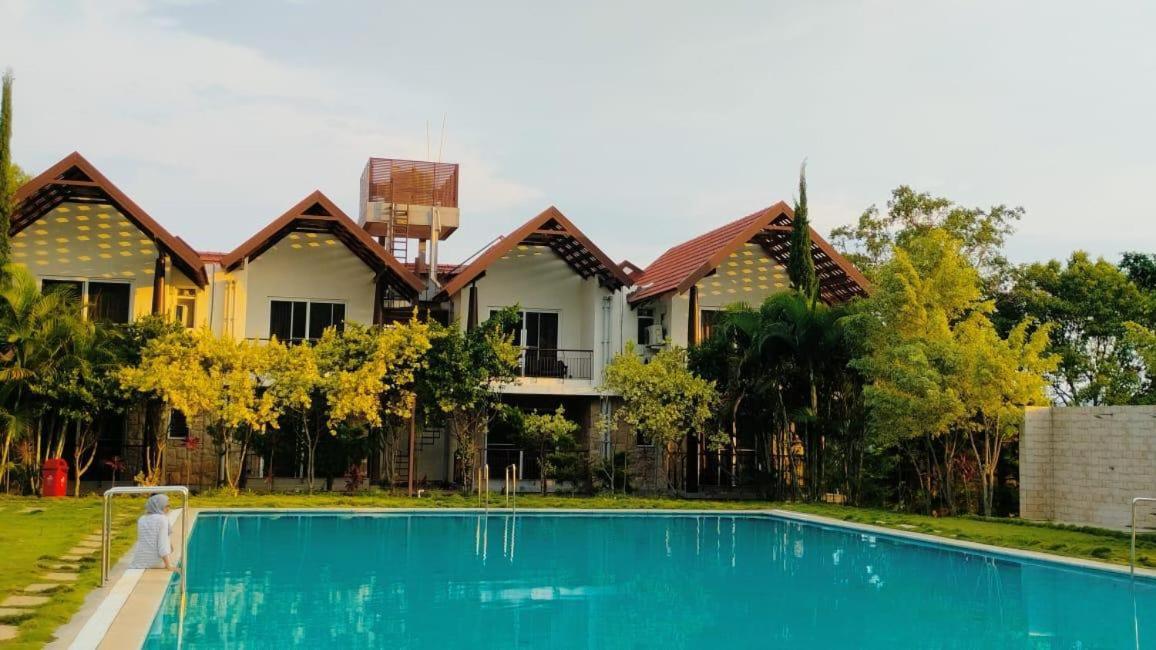 7 Heaven Villas & Resorts Chikmagalūr Kültér fotó