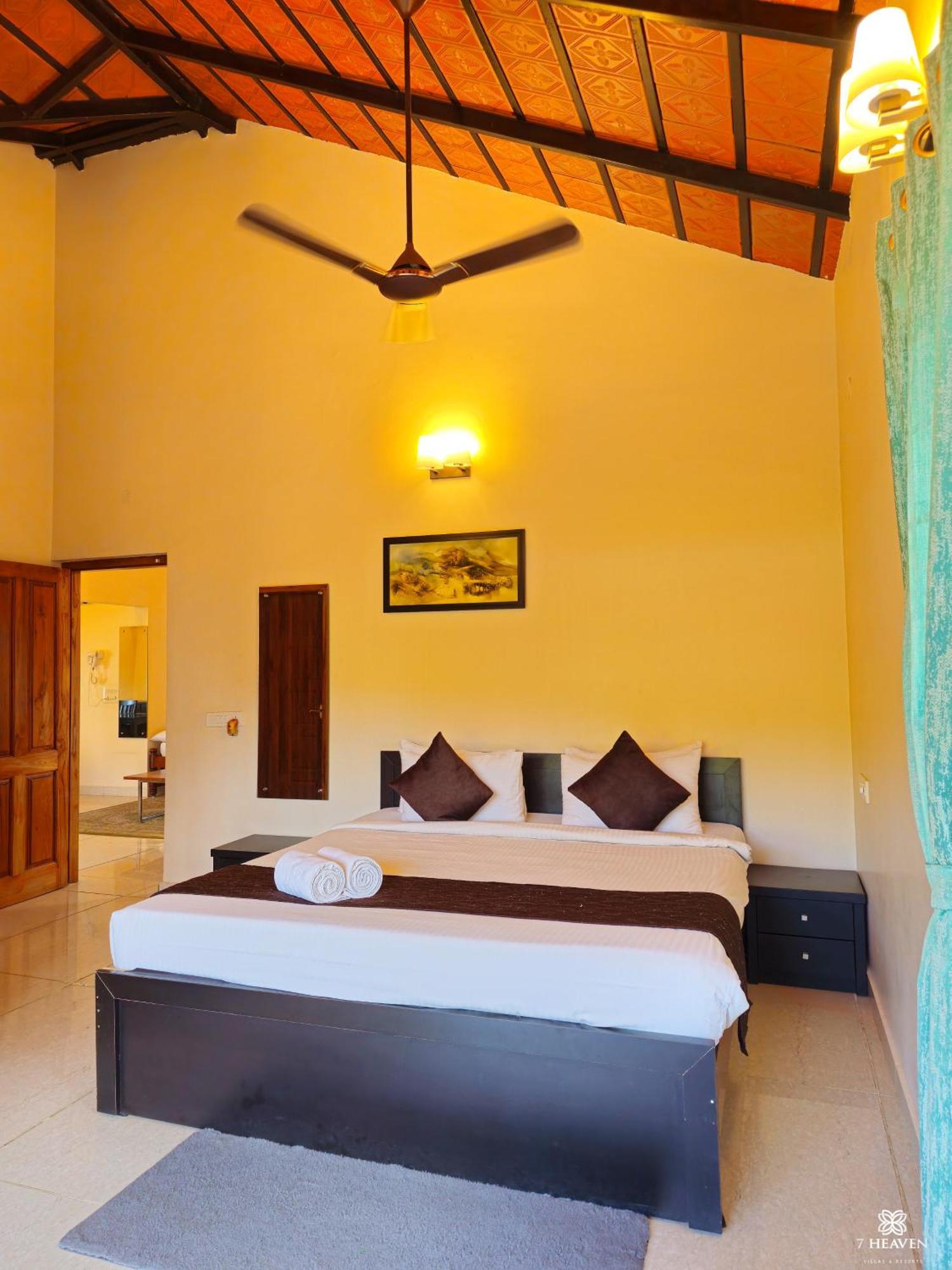 7 Heaven Villas & Resorts Chikmagalūr Kültér fotó
